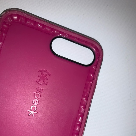 SPECK iPhone 8 PLUS case - Picture 3 of 4